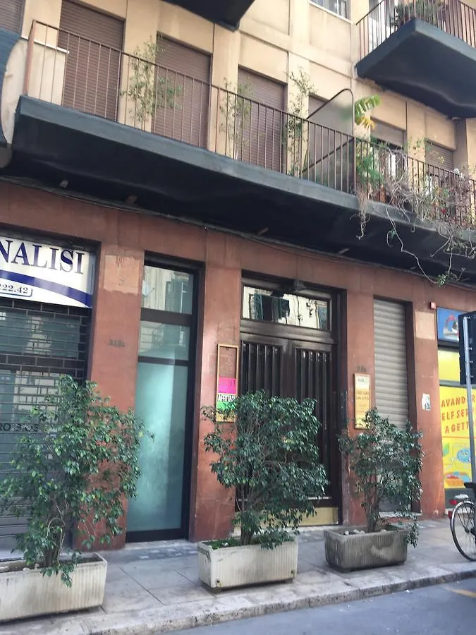 Morfeo 2 Locazioni Turistiche Bed and Breakfast Palermo Italia